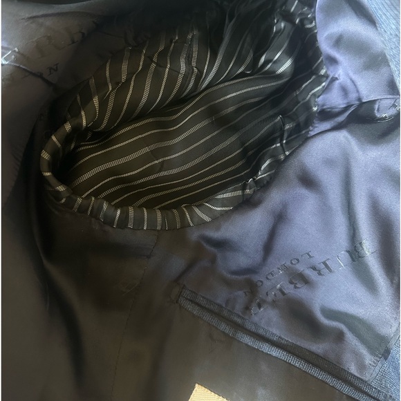 Burberry London suit jacket/blazer
Size IT 48S (US 38S) - Picture 12 of 14